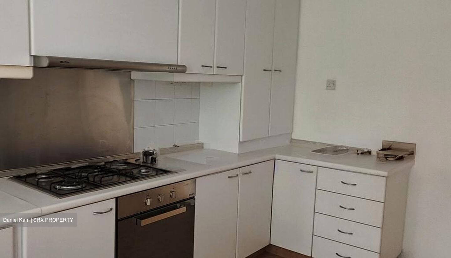 Villa Delle Rose (D10), Condominium #561999371